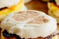 Freezer-Friendly Breakfast Sandwiches - Delicious Home Recipes