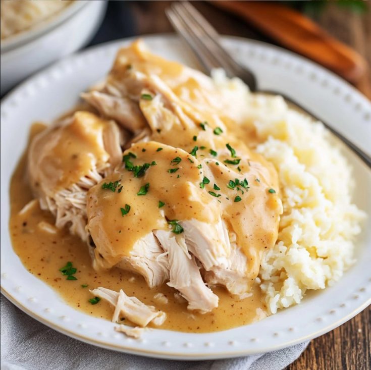 Easy Crock Pot Chicken and Gravy